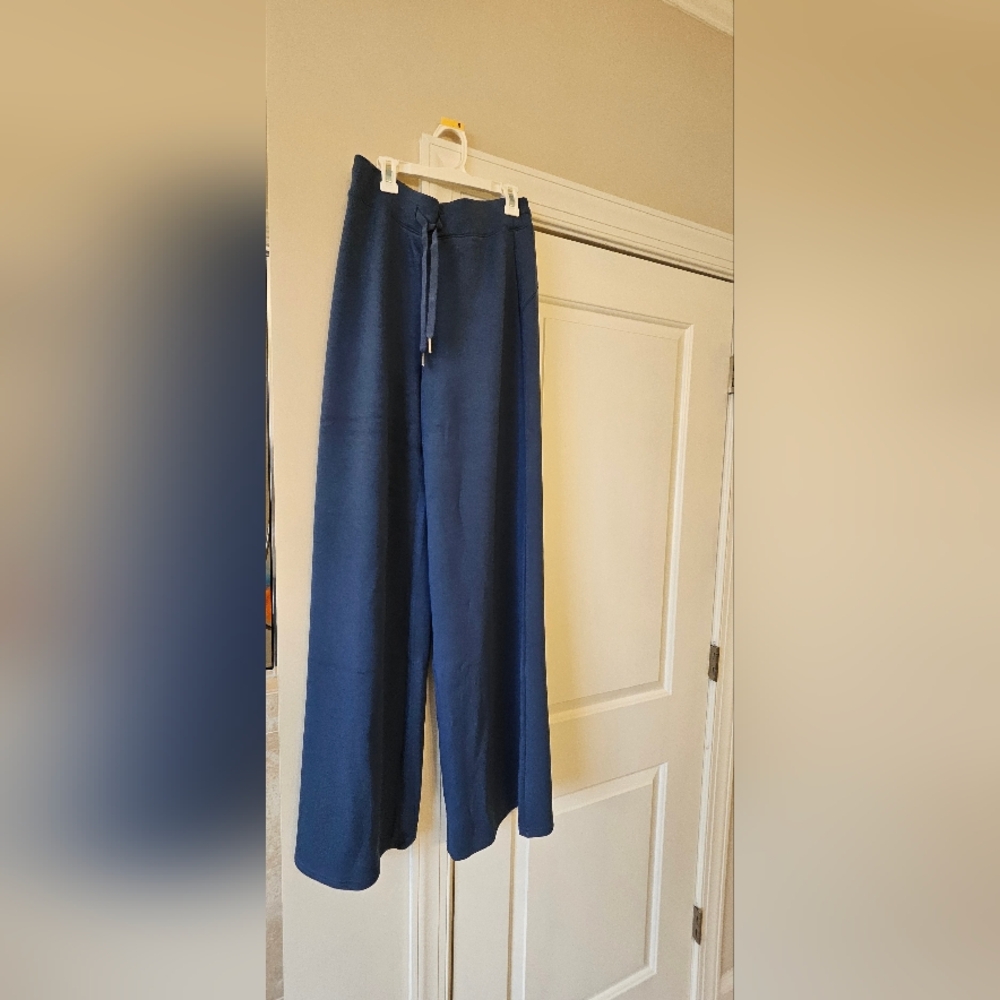 SPANX AirEssentials® Wide Leg Pant | Faded Indigo Medium